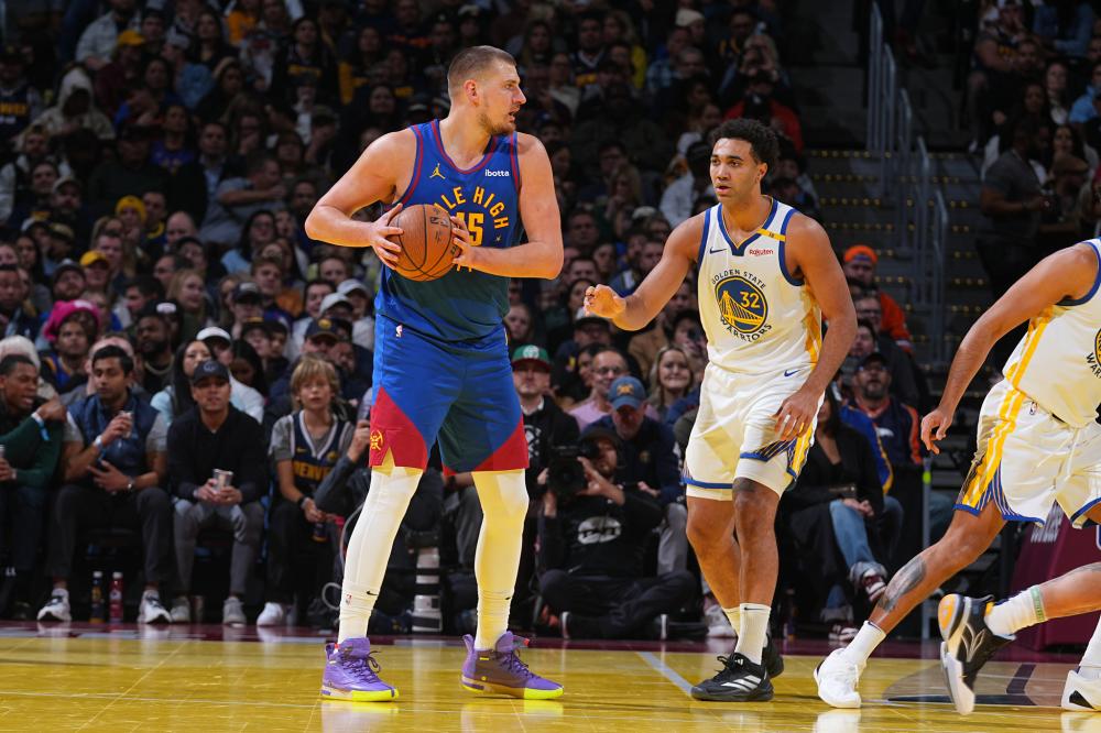 中国篮球沉 中国篮球沉