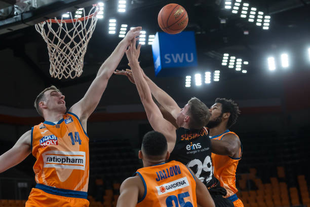 与江湖故事 与江湖故事