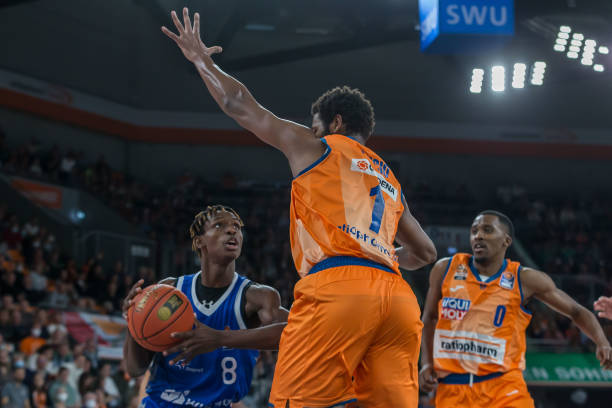 锋线的投射 锋线的投射