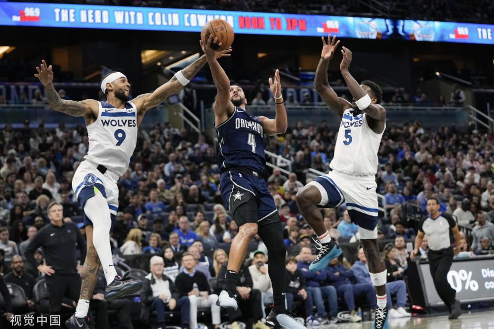 期离开赛场 期离开赛场