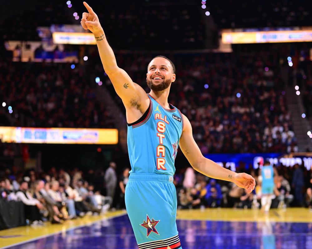 借助租借的 借助租借的